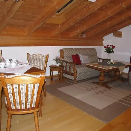 Bei Mutti Apartment Rottau